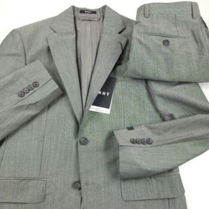 DKNY Wool & Mohair Suit Jacket & Pants Mens Size 38S X 30W Slim Fit Solid Gray